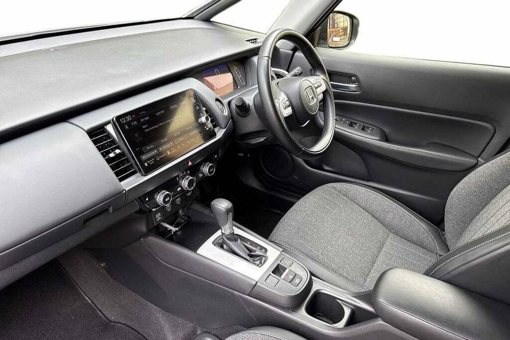 Honda Jazz 1.5 I-mmd Hybrid Ex Ecvt RO71SSJ White #2