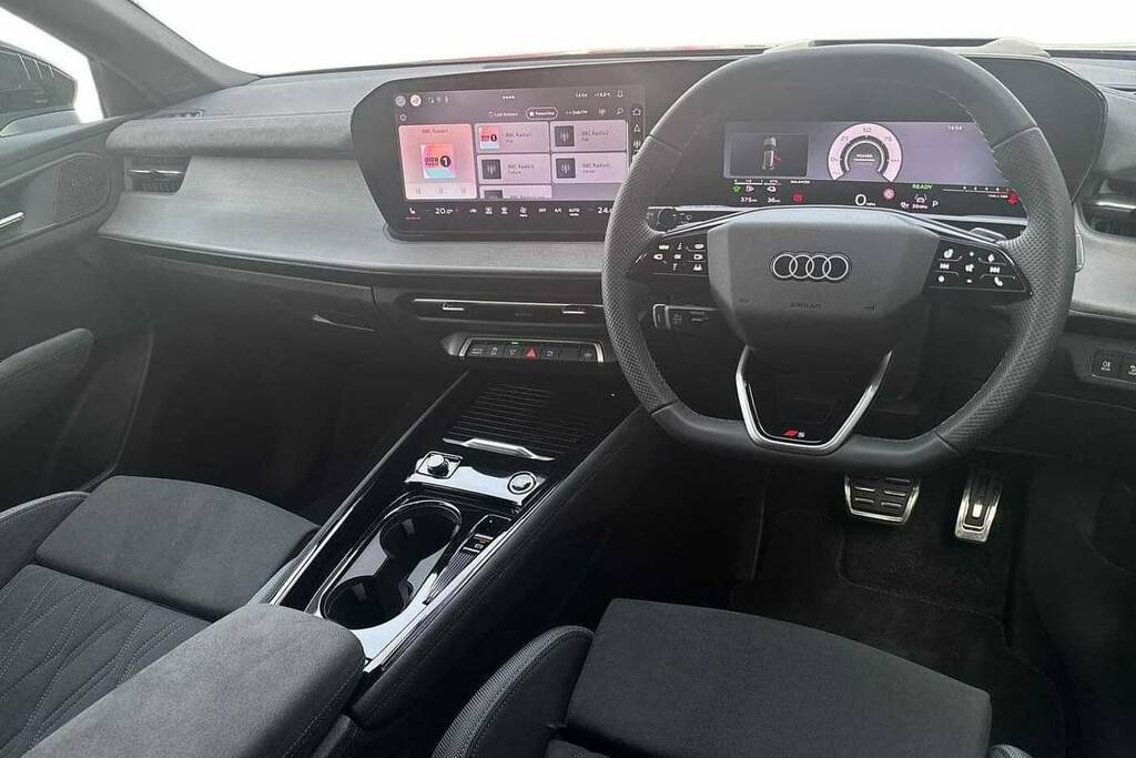 Audi Q3 1.5 E-hybrid Edition 1 S Tronic VO26JVC White #6