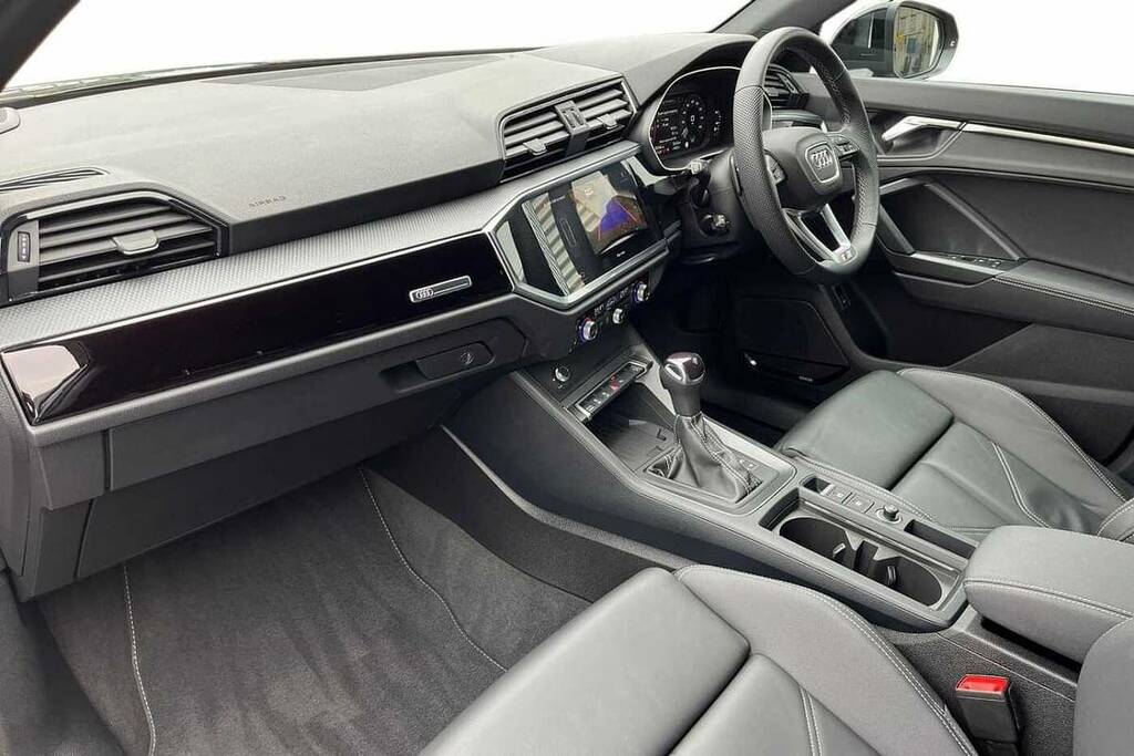 Audi Q3 35 Tfsi Black Edition S Tronic DT73ZHU Grey #2