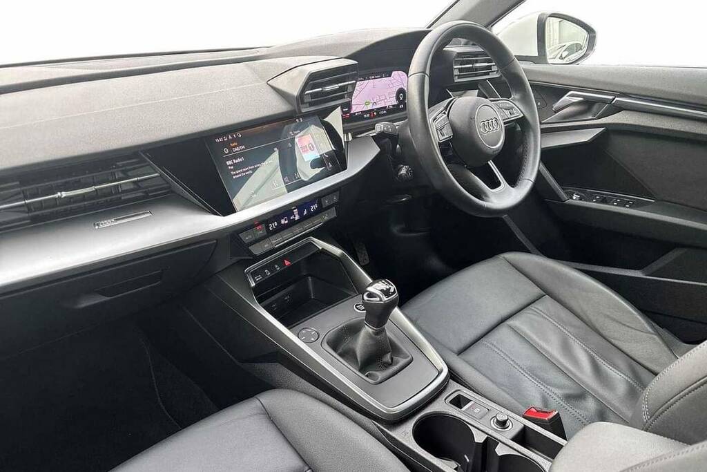 Audi A3 30 Tfsi Sport VK22UKM White #2