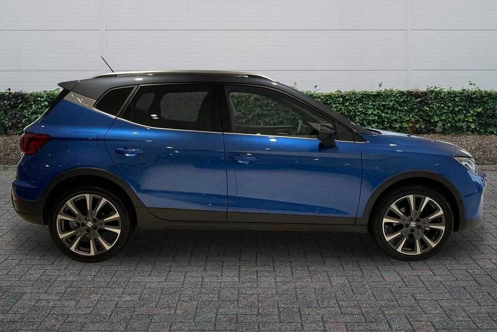 Seat Arona 1.0 Tsi 115 Fr Limited Edition BW74GGP Blue #4