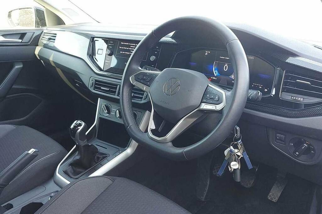 Volkswagen Polo 1.0 Tsi Match BW74JWG Black #6