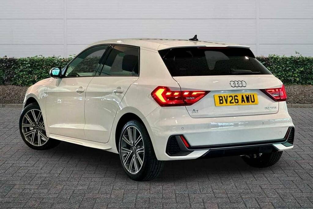 Audi A1 30 Tfsi S Line S Tronic BV26AWU White #3