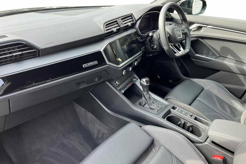 Audi Q3 40 Tfsi Quattro Black Edition S Tronic BC22HXK Black #2