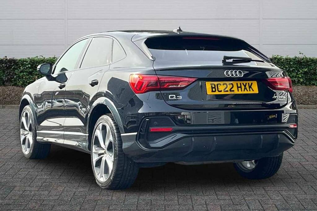 Audi Q3 40 Tfsi Quattro Black Edition S Tronic BC22HXK Black #3