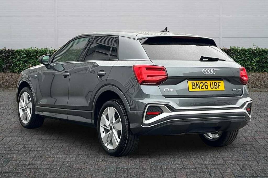 Audi Q2 35 Tfsi S Line S Tronic BN26UBF Grey #3