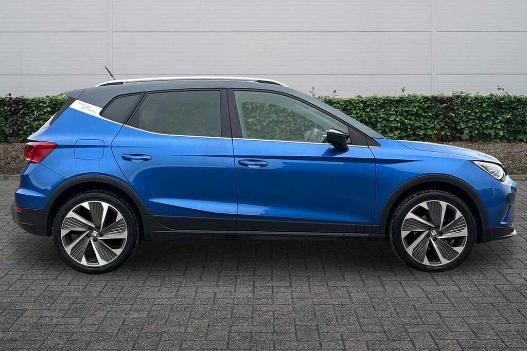 Seat Arona 1.0 Tsi 110 Fr Edition VK23PLN Blue #4