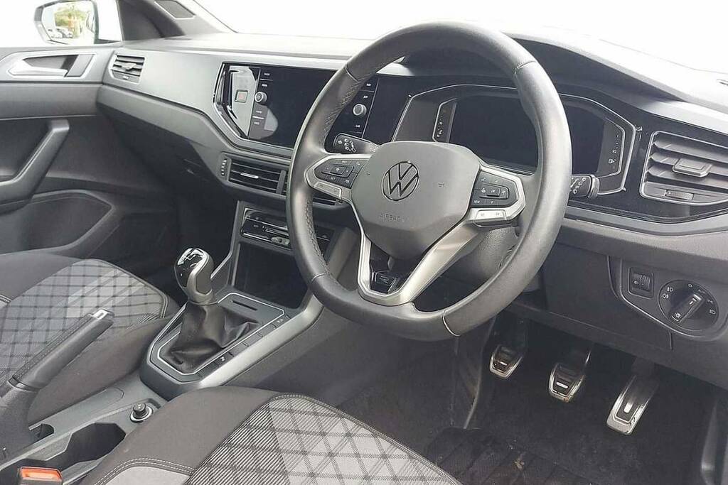 Volkswagen Polo 1.0 Tsi R-line BG25OYM White #6