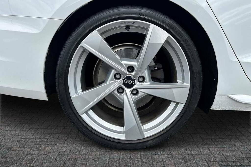 Audi A4 35 Tdi S Line S Tronic VK73FVD White #5