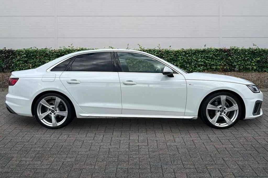 Audi A4 35 Tdi S Line S Tronic VK73FVD White #4