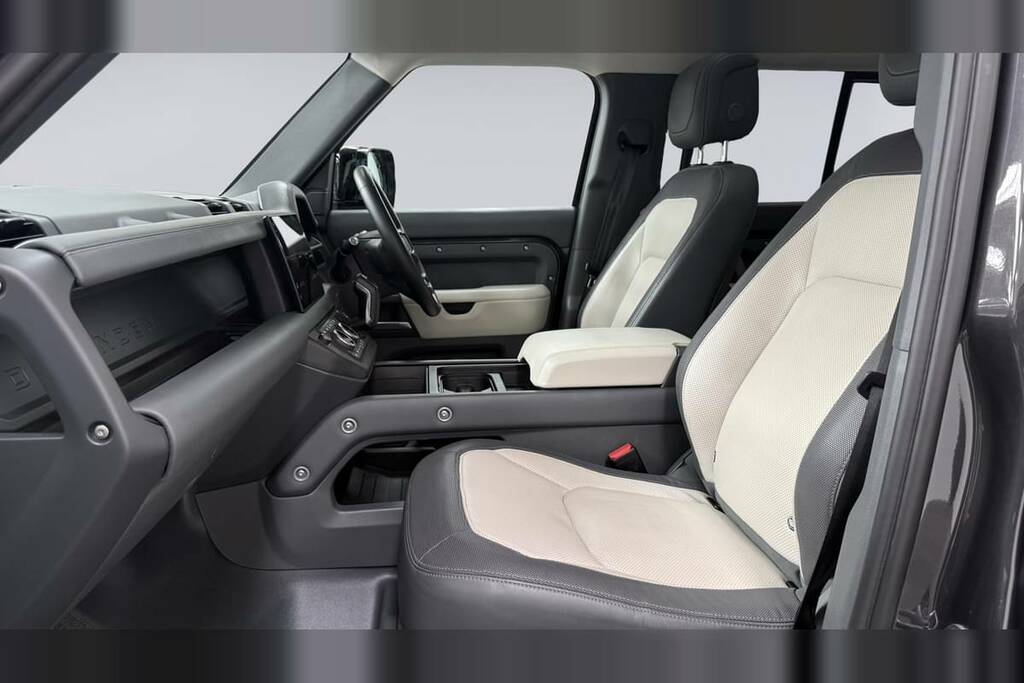 Land Rover Defender 110 3.0 D300 X-dynamic Hse 110 BV24JZC Grey #3