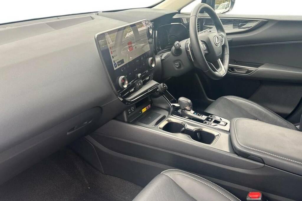 Lexus NX 450H 2.5 E-cvt Premium Plus Pack FM74RHX White #5
