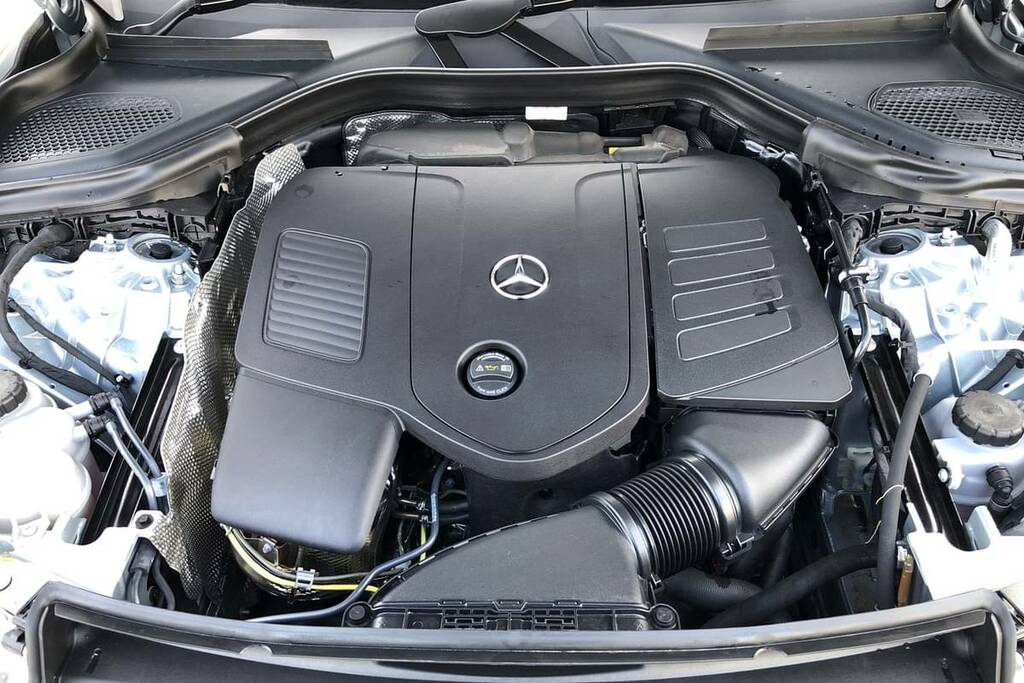 Mercedes-Benz GLC Class 300E 4Matic Amg Line 9G-tronic KP75OEY Silver #5