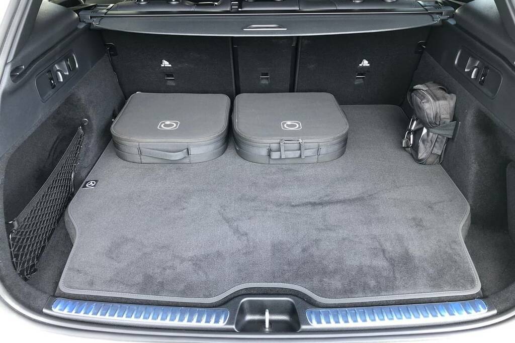 Mercedes-Benz GLC Class 300E 4Matic Amg Line 9G-tronic KP75OEY Silver #2