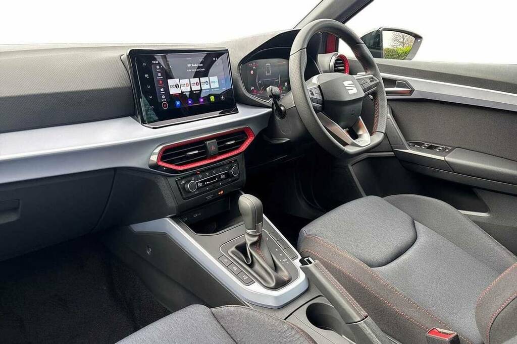 Seat Arona 1.0 Tsi 115 Fr Dsg VO26UTN Red #2