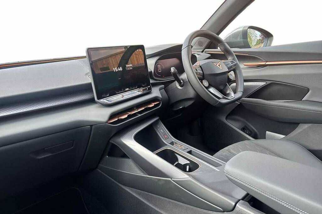 Cupra Terramar 1.5 Etsi 150 V2 Dsg VO26WFA Black #2
