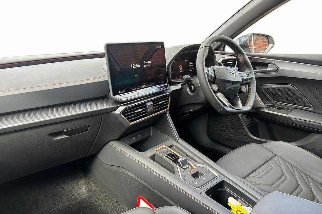 Cupra Leon 1.5 Ehybrid 204 V3 Dsg VK26KOB White #2