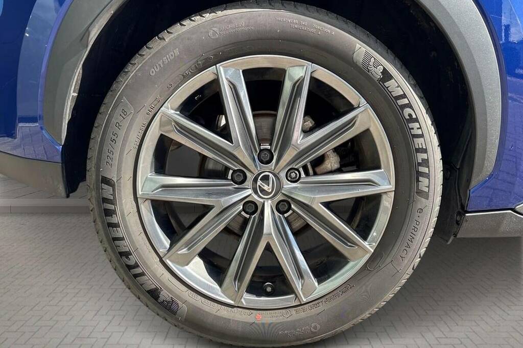 Lexus LBX 1.5 Premium Plus E-cvt WV74UCJ Blue #6