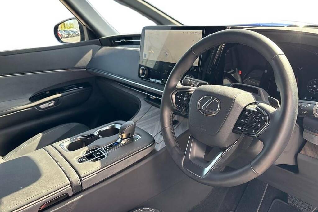 Lexus LM 350H 2.5 E-cvt Black #12
