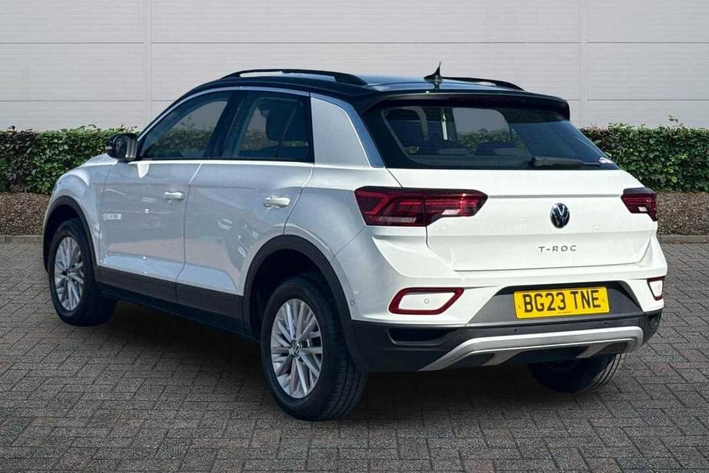 Volkswagen T-Roc 1.0 Tsi Life BG23TNE White #3
