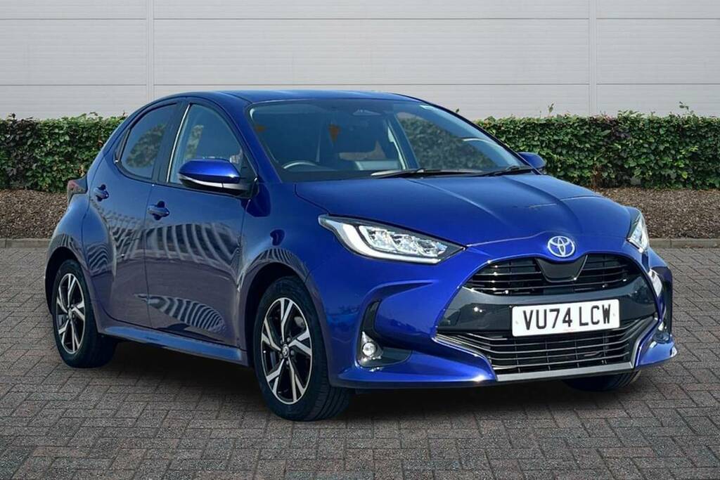 Toyota Yaris 1.5 Hybrid Design Cvt Blue