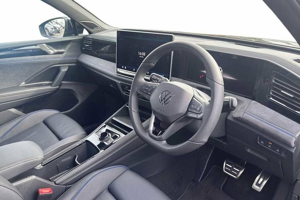 Volkswagen Tiguan 2.0 Tdi R-line Dsg VU26CXK Black #6