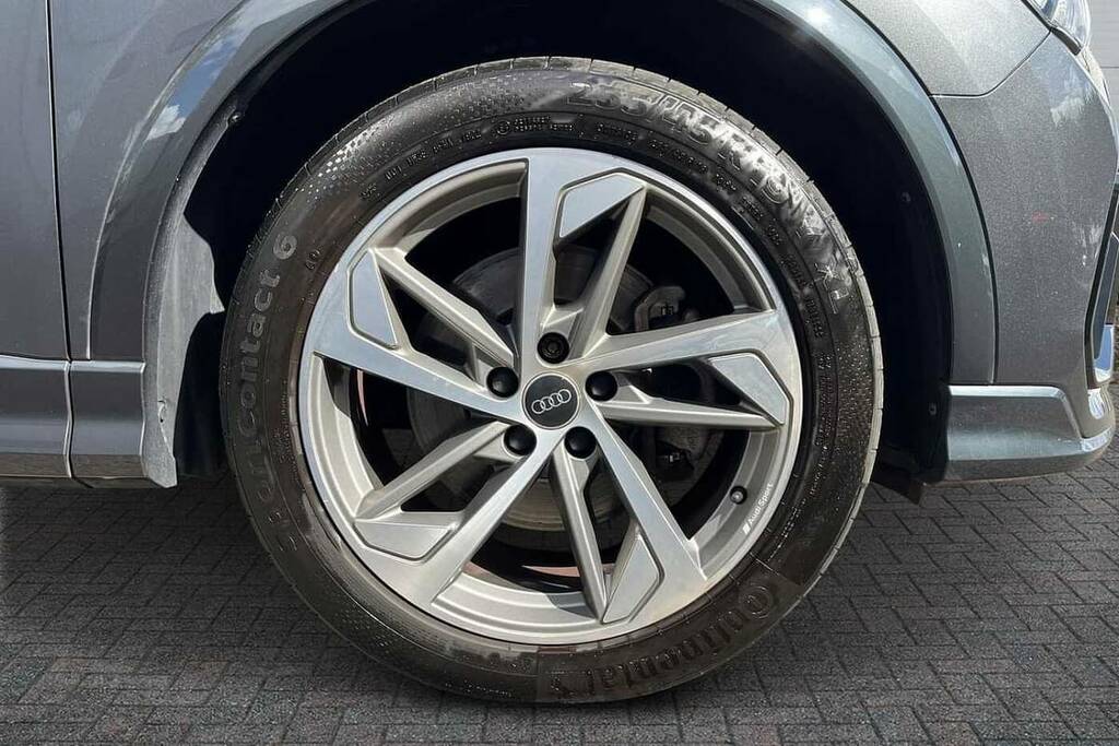Audi Q3 40 Tfsi Quattro Black Edition S Tronic BP22CGZ Grey #5
