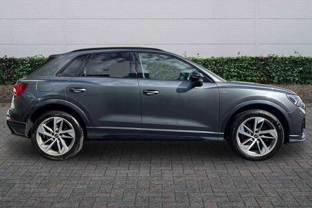 Audi Q3 40 Tfsi Quattro Black Edition S Tronic BP22CGZ Grey #4