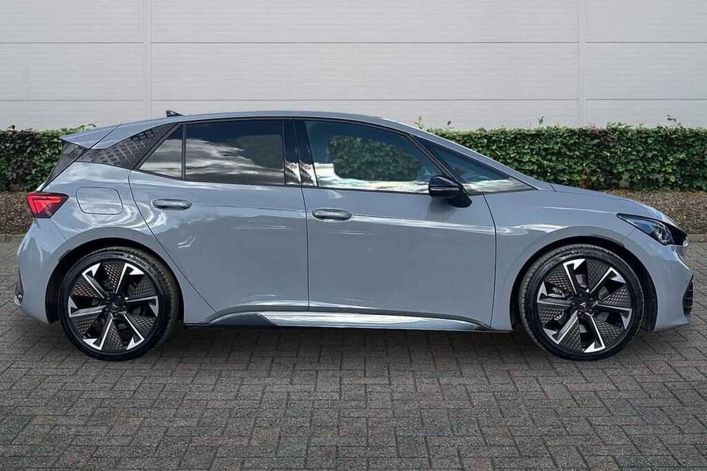 Cupra Born 170Kw E-boost V3 59Kwh Grey #4