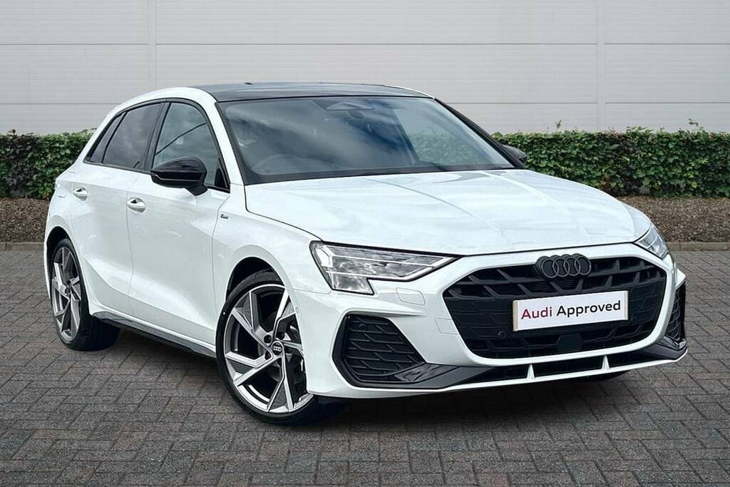 Audi A3 1.5 Tfsi 150 Black Edition S Tronic White