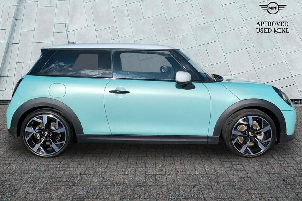 Mini Hatch 1.5 C Exclusive AK24YPH Green #3