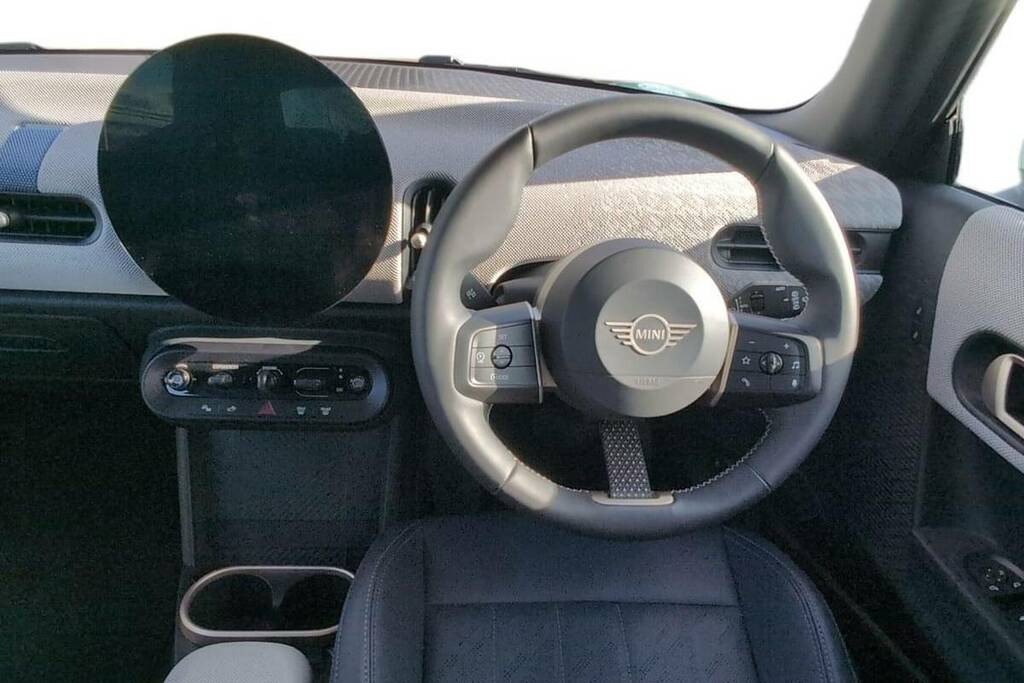 Mini Hatch 1.5 C Exclusive AK24YPH Green #5