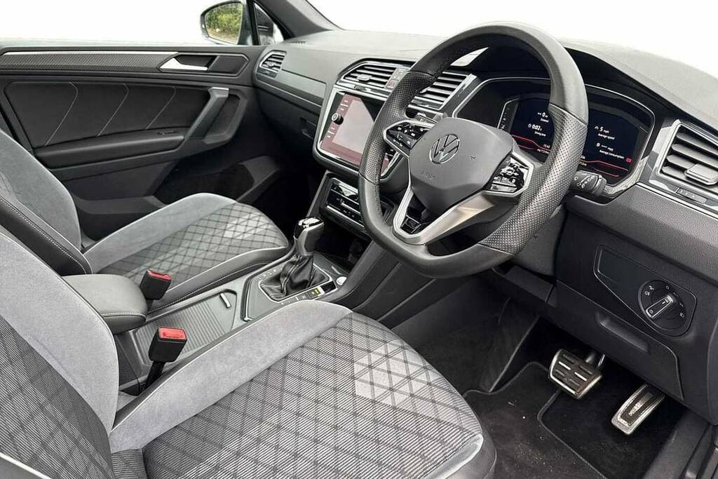 Volkswagen Tiguan 1.5 Tsi 150 Black Edition Dsg FN24GCZ Black #6