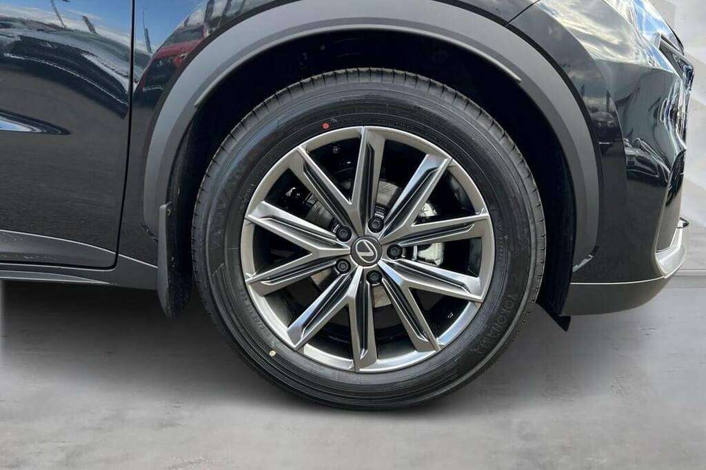 Lexus LBX 1.5 Premium Plus E-cvt FY26VBN #6