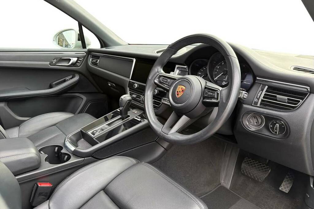 Porsche Macan 5dr Pdk YY22JZD #4