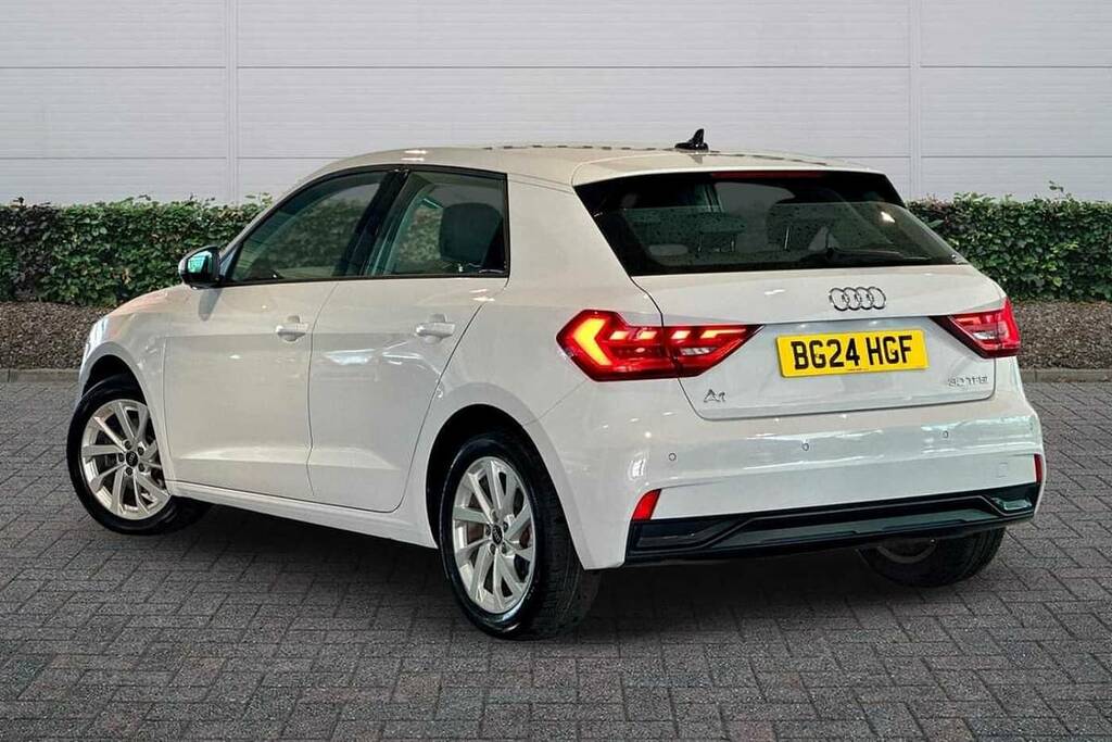 Audi A1 30 Tfsi 110 Sport BG24HGF White #3