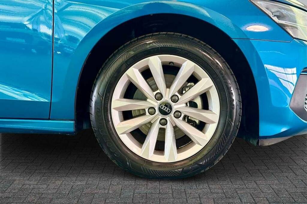 Audi A3 30 Tfsi Technik S Tronic Blue #5