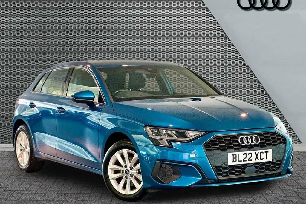Audi A3 30 Tfsi Technik S Tronic Blue