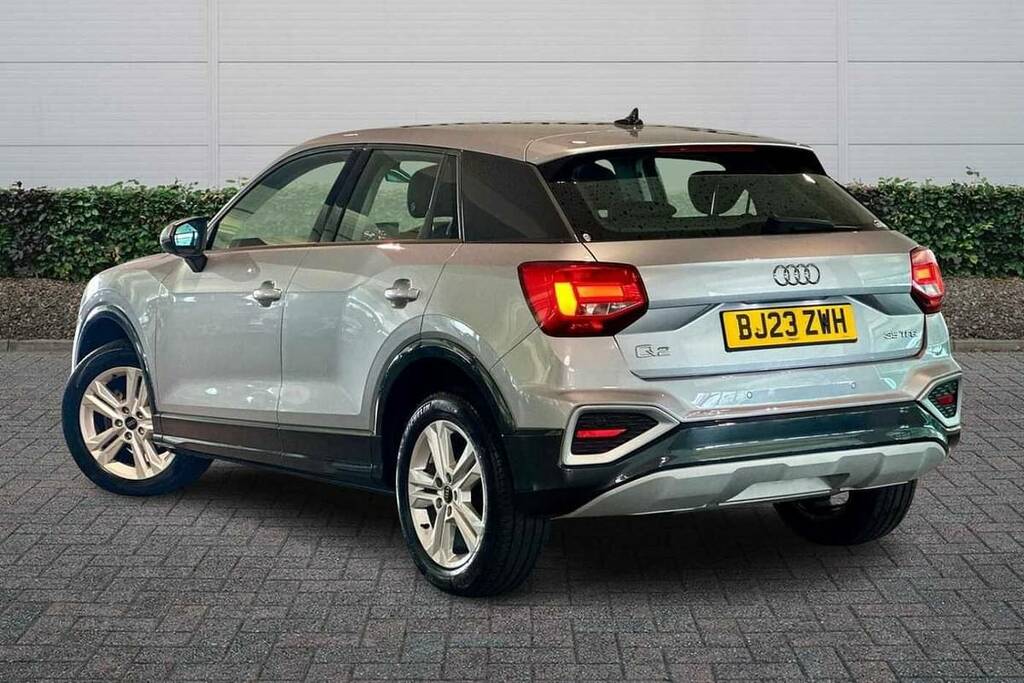 Audi Q2 35 Tfsi Sport S Tronic BJ23ZWH Silver #3