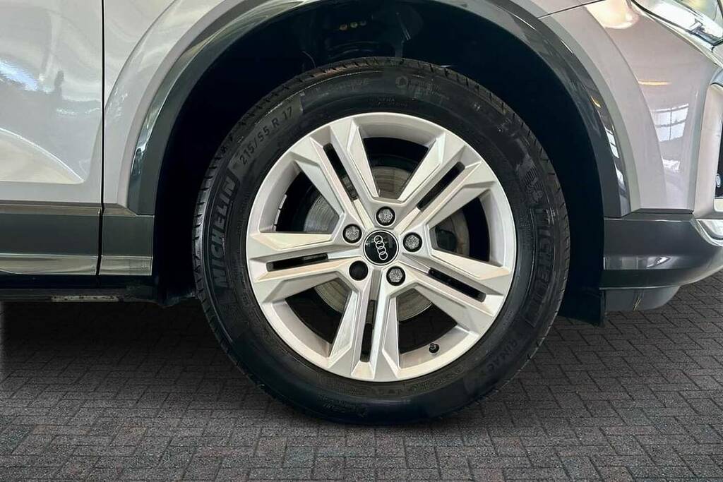 Audi Q2 35 Tfsi Sport S Tronic BJ23ZWH Silver #5