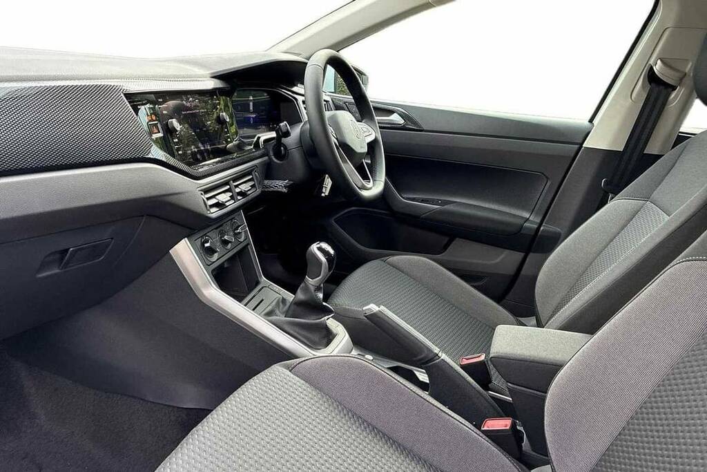 Volkswagen Polo 1.0 Tsi Match FG26VGO White #2