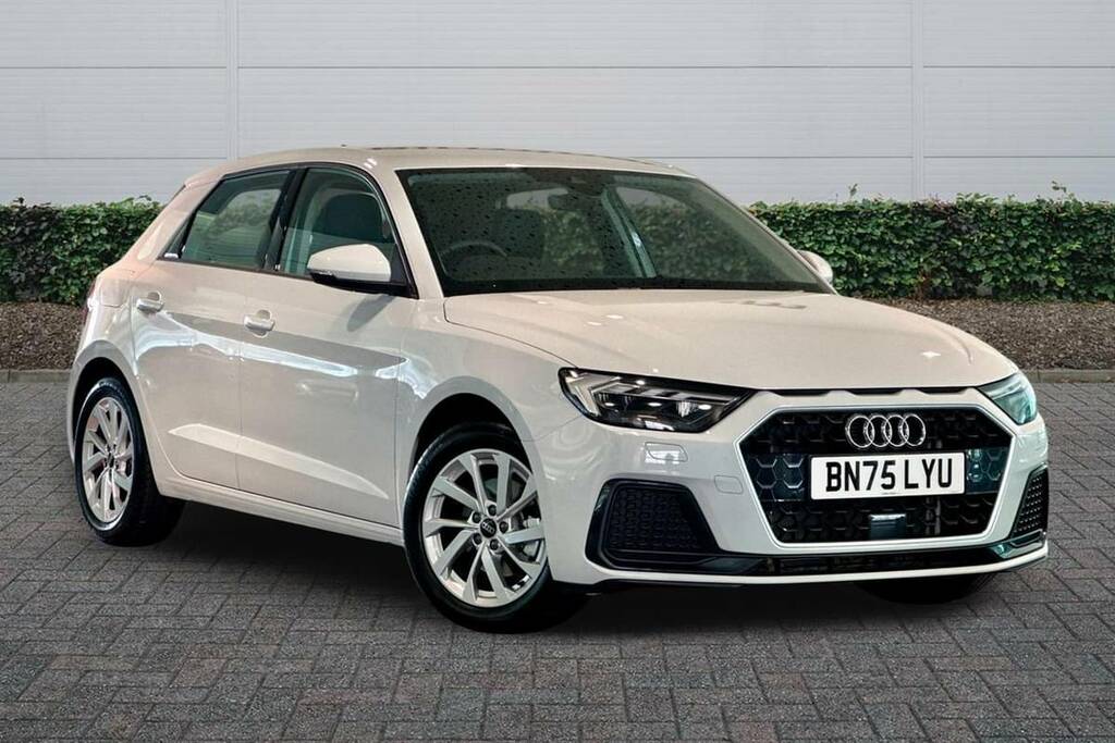 Audi A1 30 Tfsi Sport S Tronic White