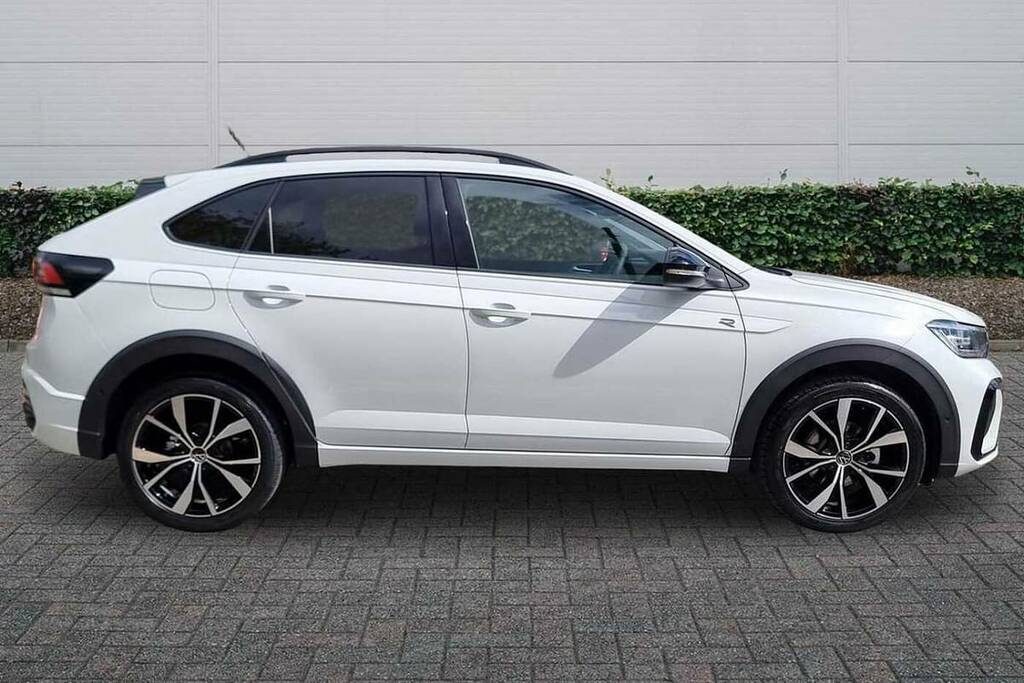Volkswagen Taigo 1.0 Tsi 115 Black Edition Dsg FG26XVC White #4