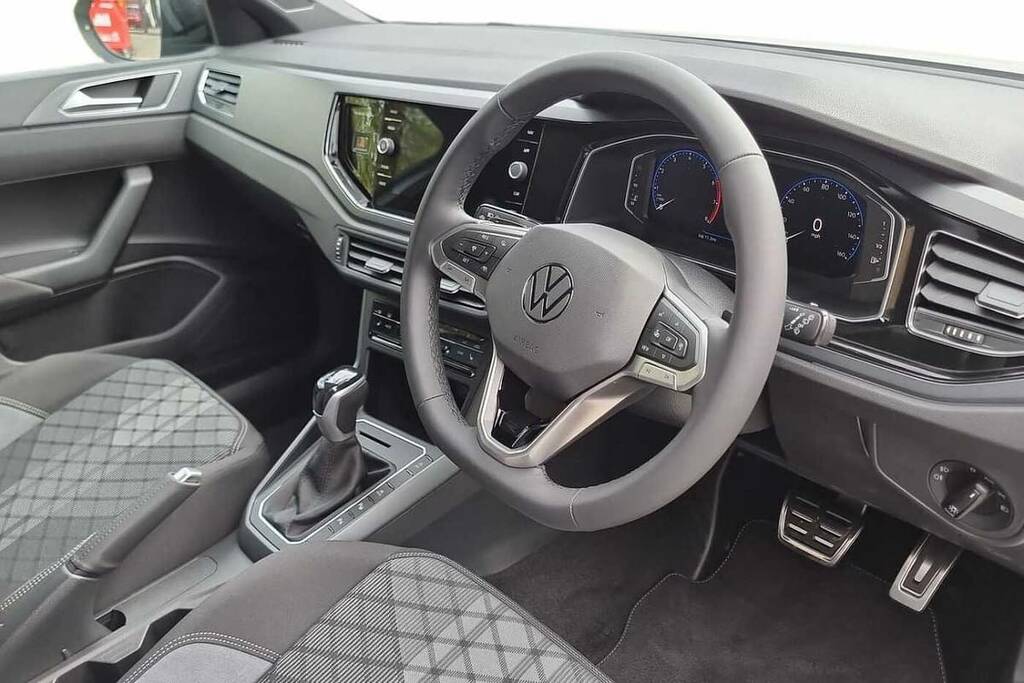 Volkswagen Taigo 1.0 Tsi 115 Black Edition Dsg FG26XVC White #6