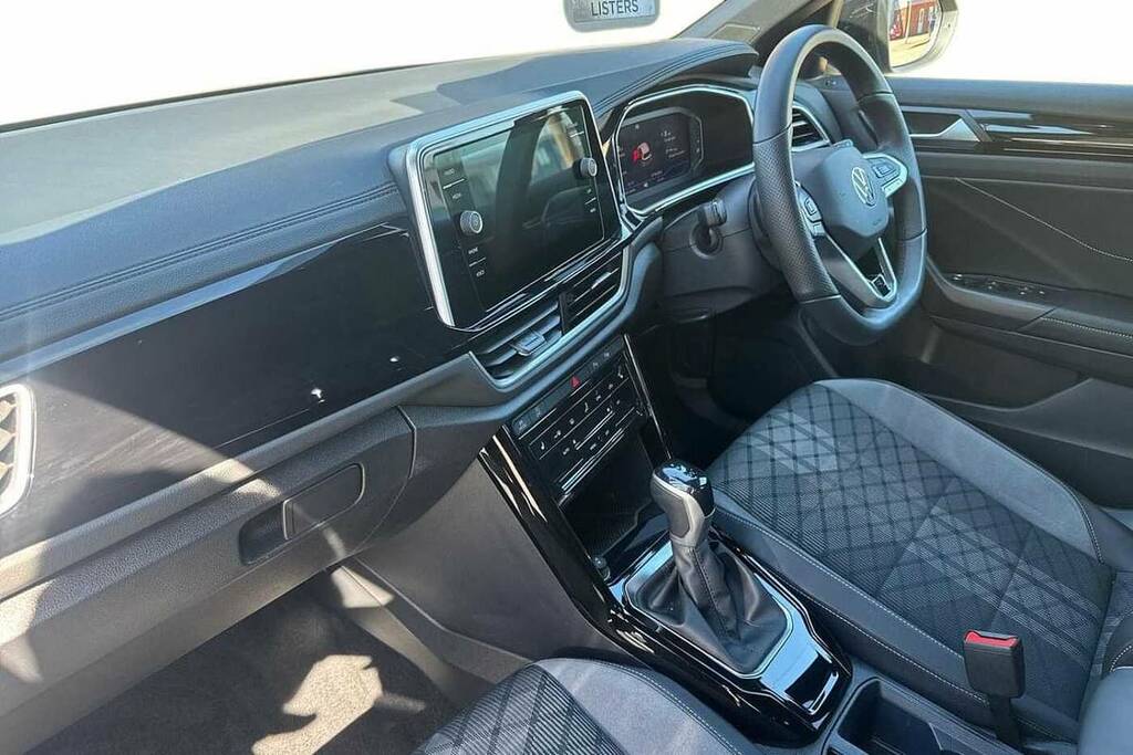 Volkswagen T-Roc 1.5 Tsi R-line Dsg BN25OHH Black #2