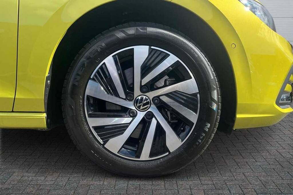 Volkswagen Golf 1.4 Tsi Ehybrid Style Dsg Yellow #5