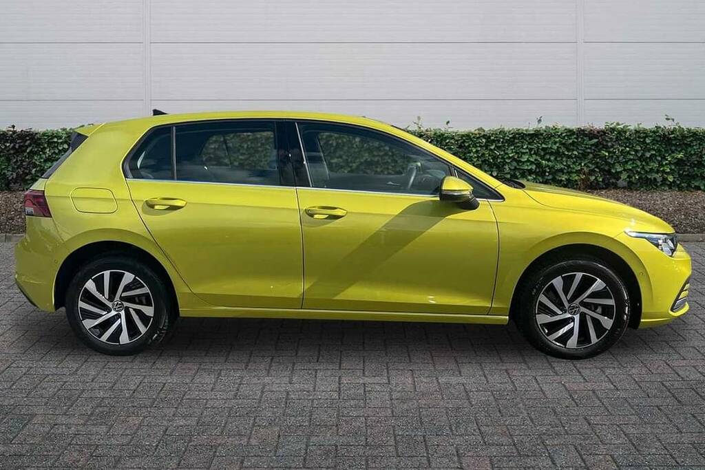 Volkswagen Golf 1.4 Tsi Ehybrid Style Dsg Yellow #4