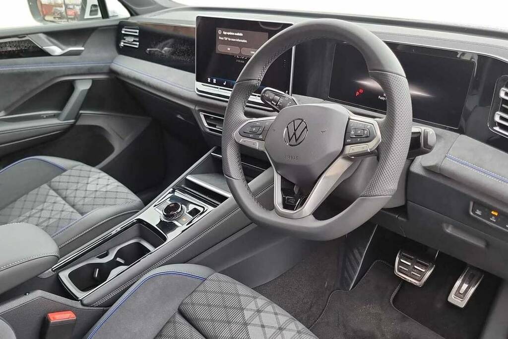 Volkswagen Tiguan 1.5 Etsi 150 R-line Dsg FP26DFJ White #6
