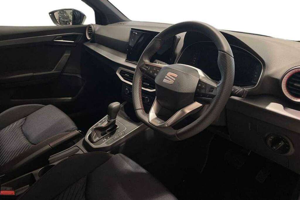 Seat Arona 1.0 Tsi 115 Fr Black Edition Dsg BN26ZCU Black #6