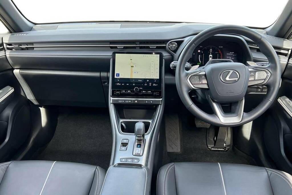 Lexus LBX 1.5 Takumi E-cvt BG24PVN Blue #6